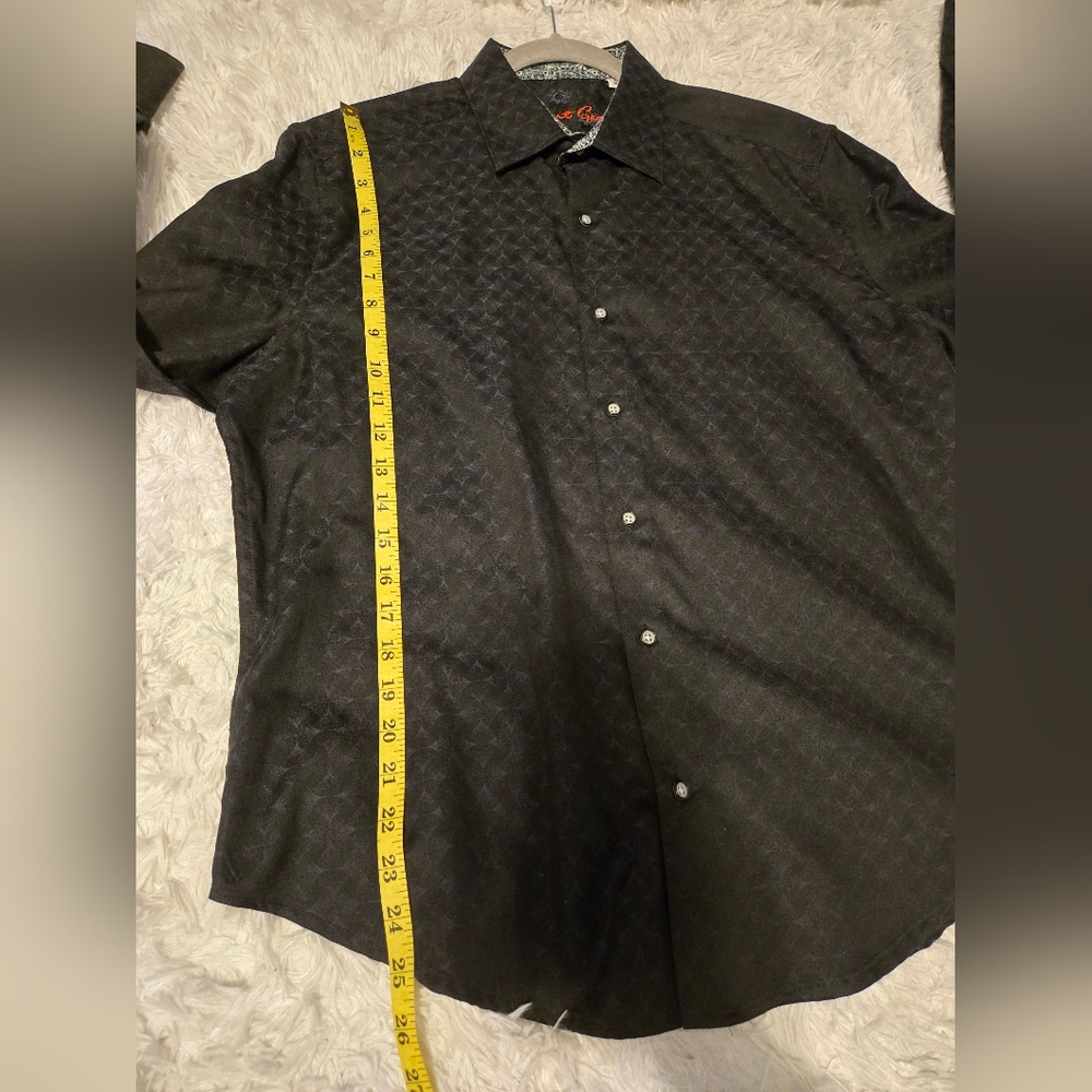 Robert Graham Black Subtle Pattern Button-Down Shirt - Picture 3 of 11